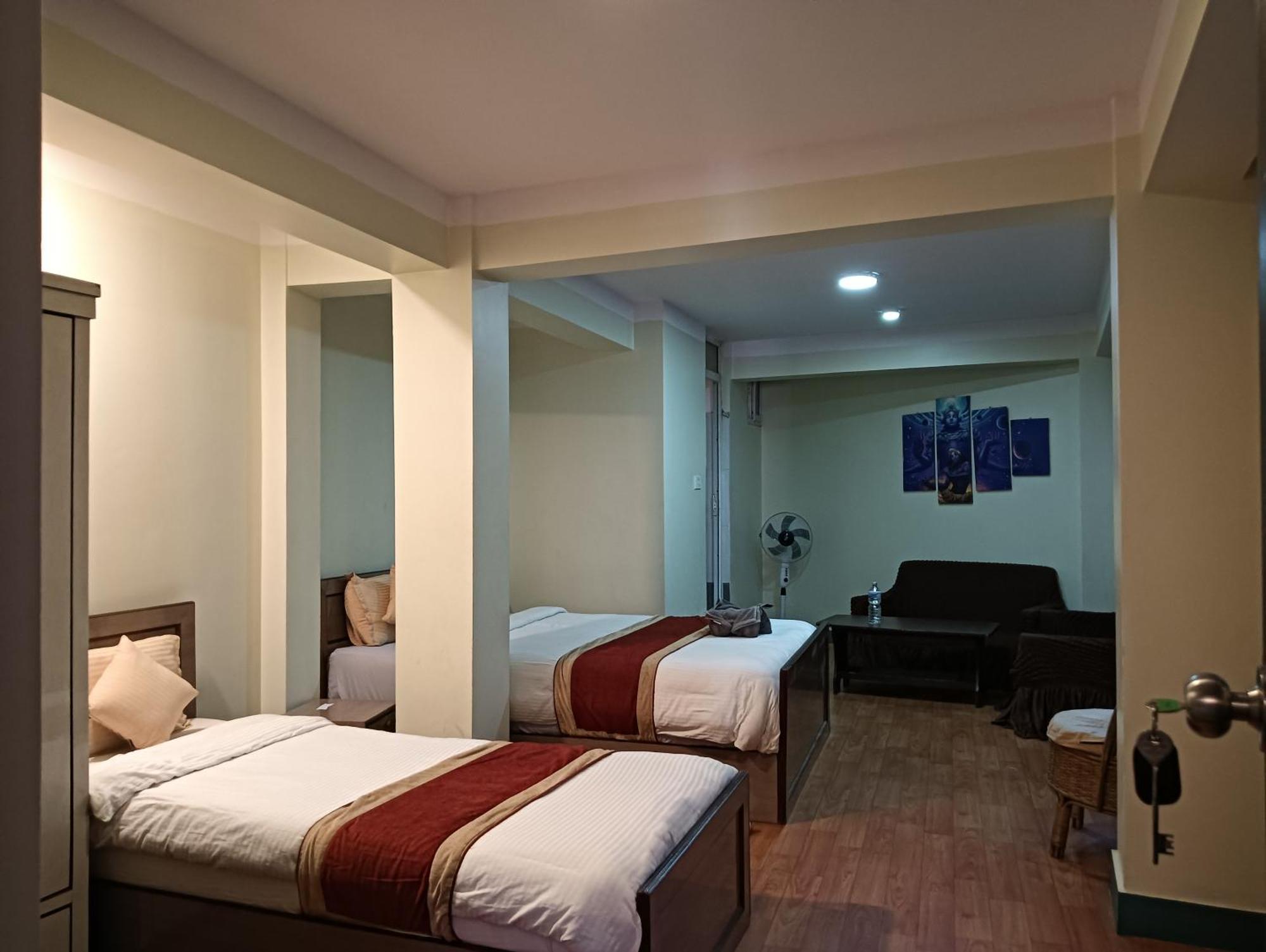 Hotel Pristine Kathmandu Room photo